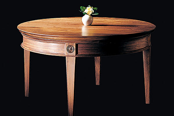 Кофейный столик Shackleton Thomas tuscan tristyn`s coffee table