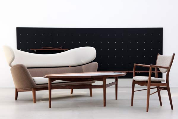 Преемственность свободного дизайна мебели — Baker Sofa.