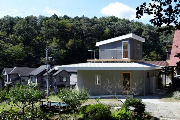 Японский дом на горе — Sunbrella House.